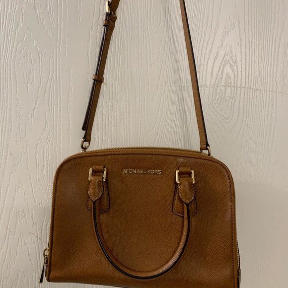 Michael Kors handbag - Picture 1 of 6